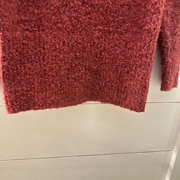 WHITE HOUSE BLACK MARKET Red side zip exaggerated collar woman soft sweater XS - Picture 8 of 12